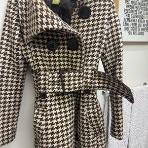 Soia & Kyo Black and Cream Houndstooth Trench Coat